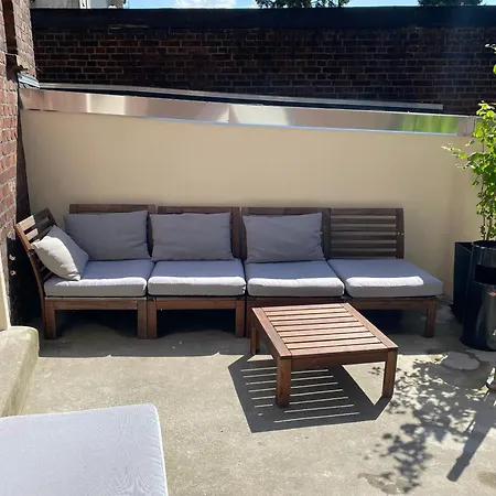 4 Rooms, Free Parking, 25 Min To Duesseldorf, 100 Mbps Wlan Duisburg Exterior photo
